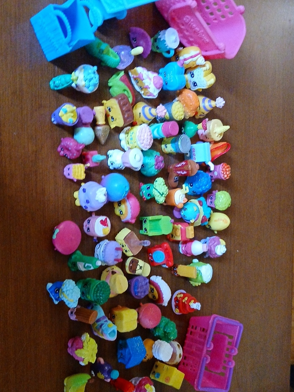 Huge Lot Of 75 Plus Shopkins Figures Mixed Years And Series , Rare Ltd Etc.